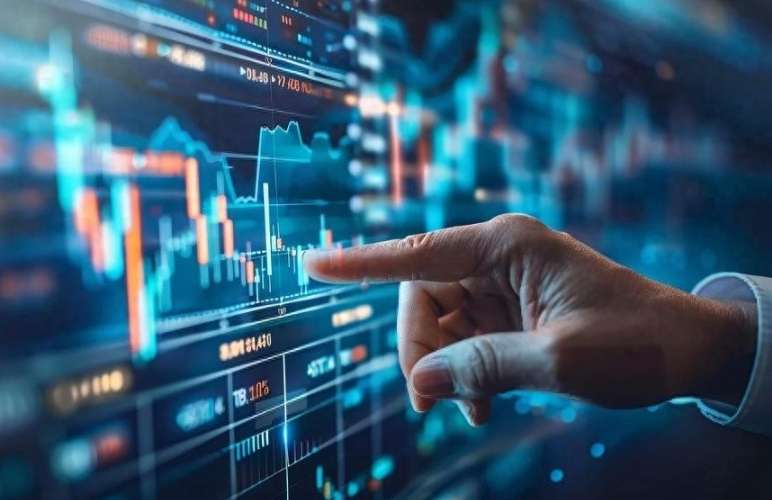 Capital Flows Amid Market Volatility